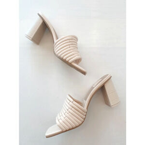 DOLCE VITA New in Box Evereve Priana Heels in Cream // 9.5